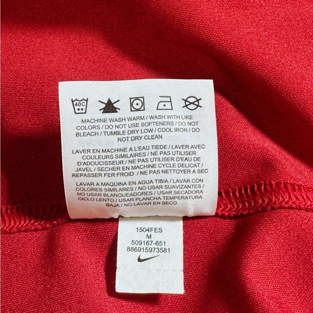 Nike Men's Polo Shirt in Rich Pink - Picture 4 of 4